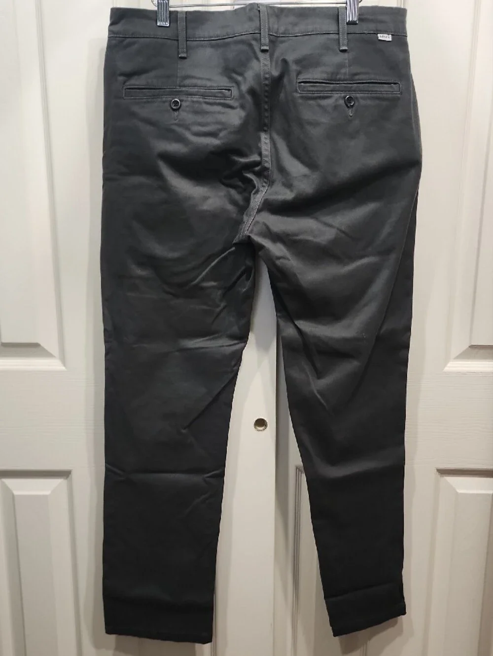 Levi's Men's Grey Straight Chinos 33x30